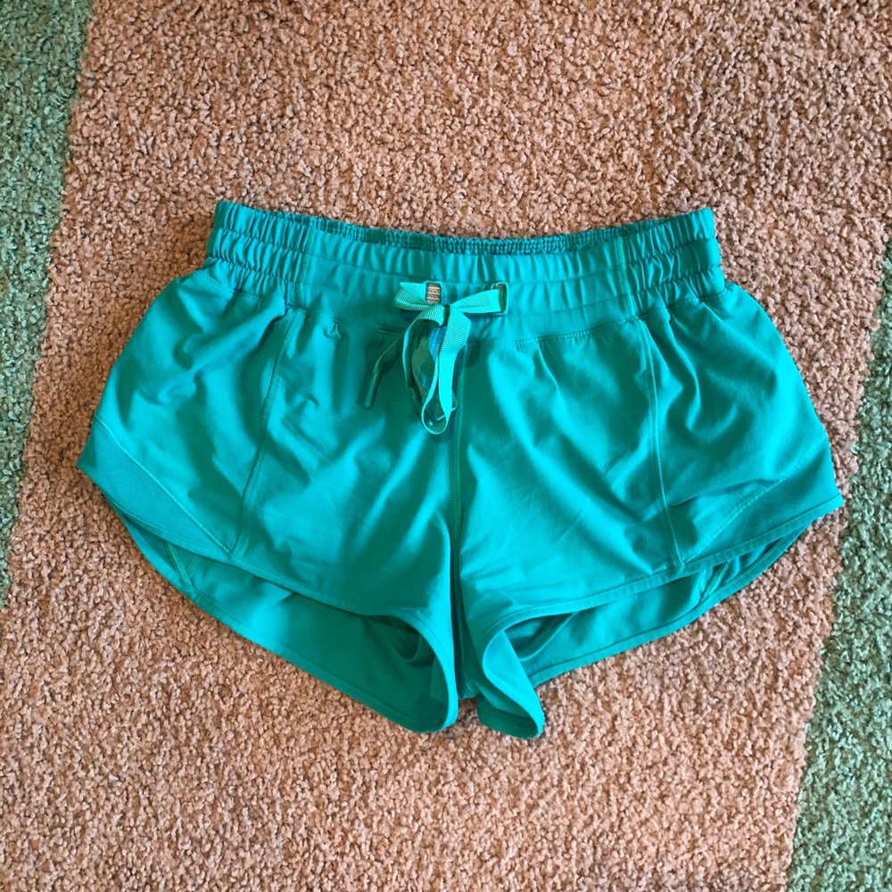 TRADE lululemon hotty hots